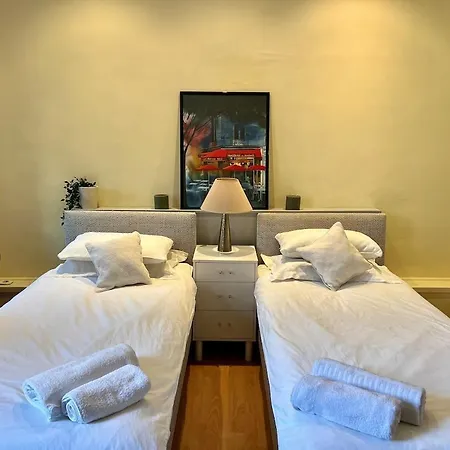 Panter Properies Apartment *